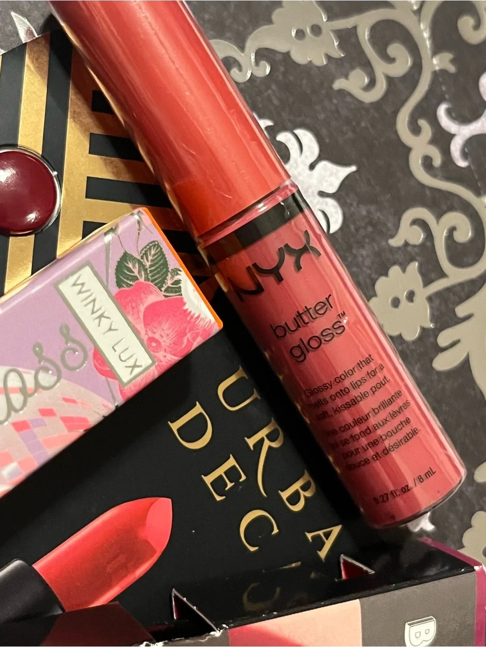 12pc Multi-Brand Lip Makeup Bundle - NYX Tarte Urban Decay Buxom.